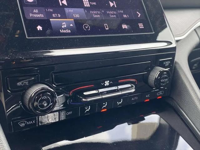 2026 Jeep Grand Cherokee Laredo 4x2