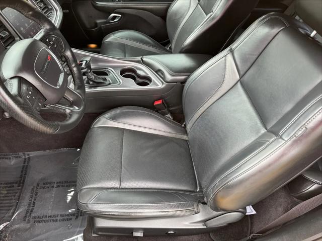 2017 Dodge Challenger R/T Plus