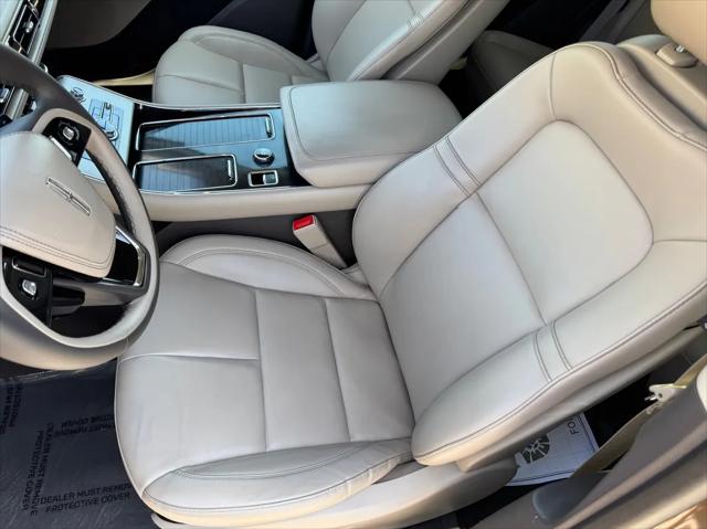 2022 Lincoln Aviator Standard
