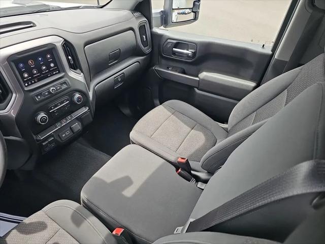 2022 Chevrolet Silverado 2500HD Custom