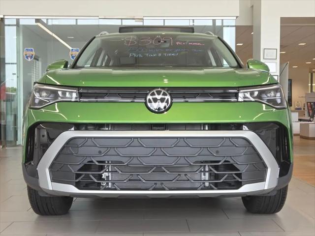 2026 Volkswagen Taos SE