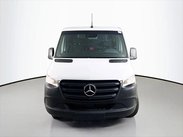 2022 Mercedes-Benz Sprinter 1500 Standard Roof I4