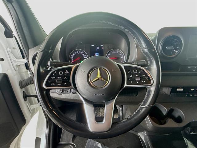2022 Mercedes-Benz Sprinter 1500 Standard Roof I4