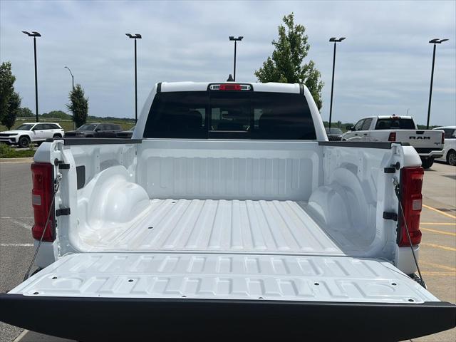 2026 Ram 1500 Big Horn Crew Cab 4x4 5'7" Box