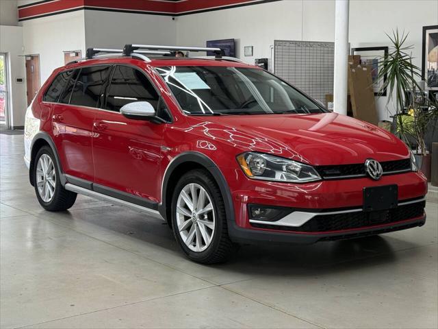 2017 Volkswagen Golf Alltrack TSI S