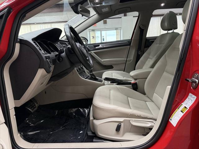 2017 Volkswagen Golf Alltrack TSI S