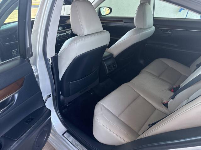 2013 Lexus ES 350 Base 4dr Sedan