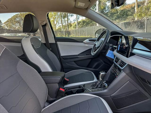 2026 Volkswagen Taos SE