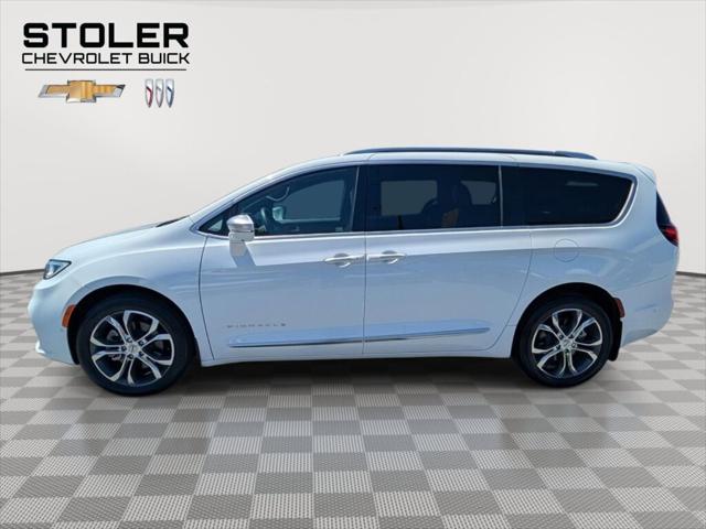 2021 Chrysler Pacifica Pinnacle AWD 2021 Chrysler Pacifica Pinnacle AWD