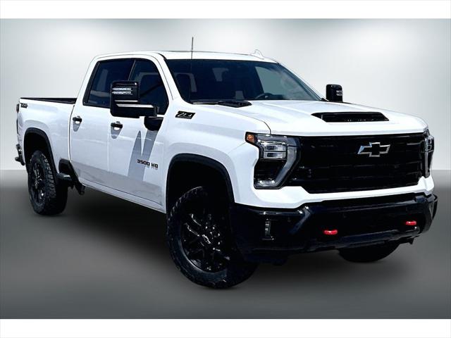 2026 Chevrolet Silverado 3500HD Crew Cab, Standard Bed, LTZ, 4WD