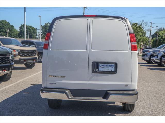 2026 Chevrolet Express Cargo Van 2500 Regular Wheelbase, WT, RWD
