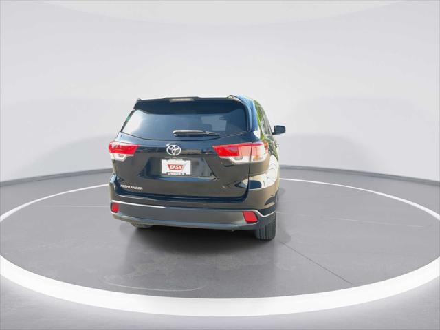 2018 Toyota Highlander LE