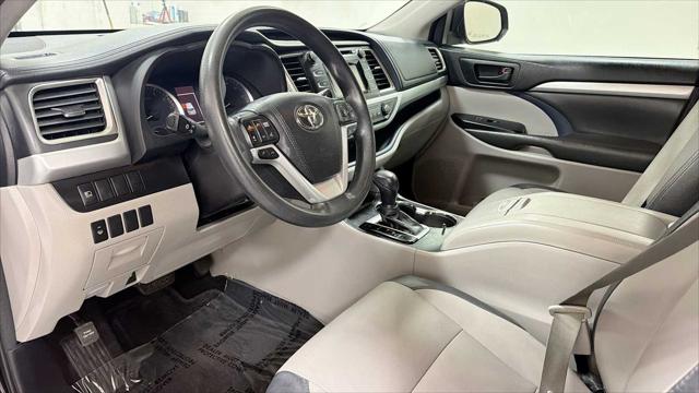 2018 Toyota Highlander LE