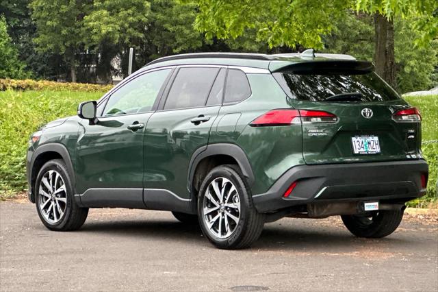2024 Toyota Corolla Cross XLE