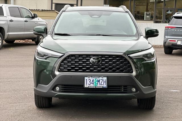 2024 Toyota Corolla Cross XLE