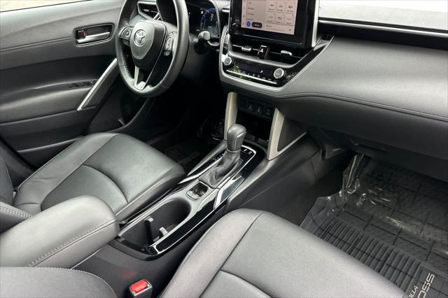 2024 Toyota Corolla Cross XLE
