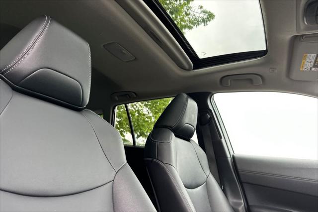 2024 Toyota Corolla Cross XLE