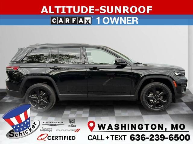2023 Jeep Grand Cherokee Altitude 4x4 for sale in Washington, MO