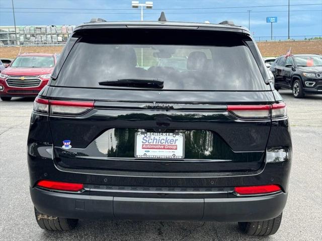 2023 Jeep Grand Cherokee Altitude 4x4
