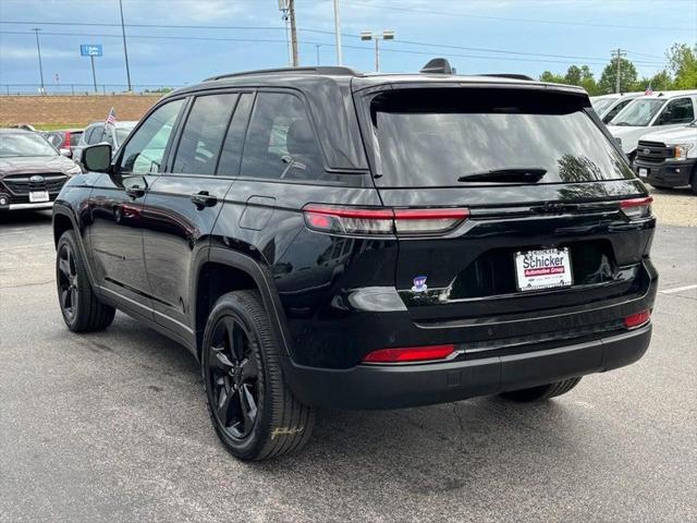 2023 Jeep Grand Cherokee Altitude 4x4