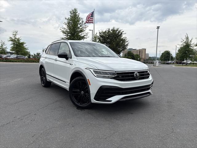 2022 Volkswagen Tiguan 2.0T SE R-Line Black