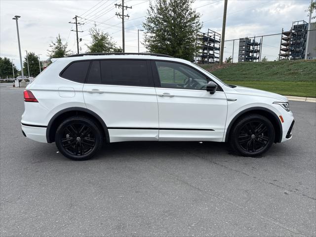 2022 Volkswagen Tiguan 2.0T SE R-Line Black