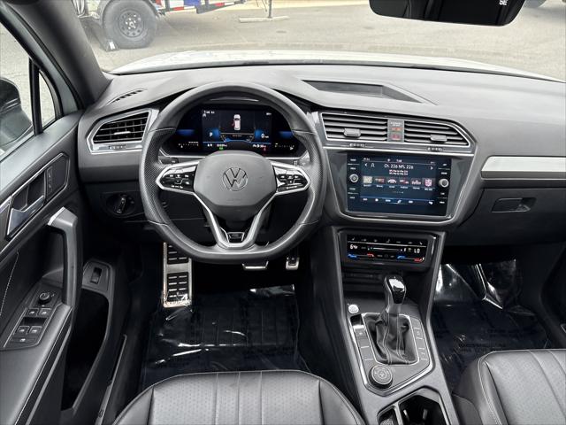 2022 Volkswagen Tiguan 2.0T SE R-Line Black