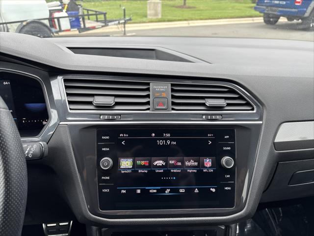 2022 Volkswagen Tiguan 2.0T SE R-Line Black