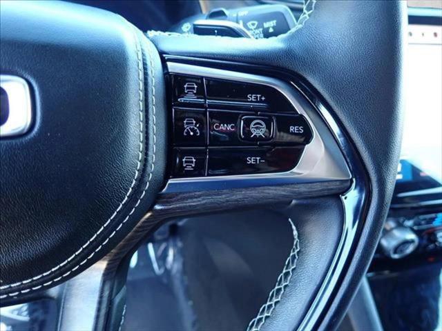 2023 Jeep Grand Cherokee Overland 4x4