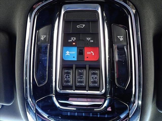 2023 Jeep Grand Cherokee Overland 4x4