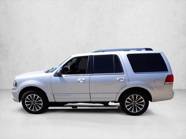 2016 Lincoln Navigator Select