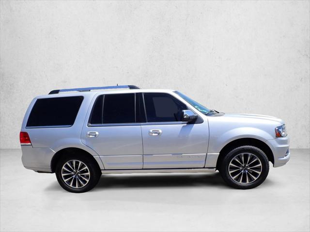 2016 Lincoln Navigator Select