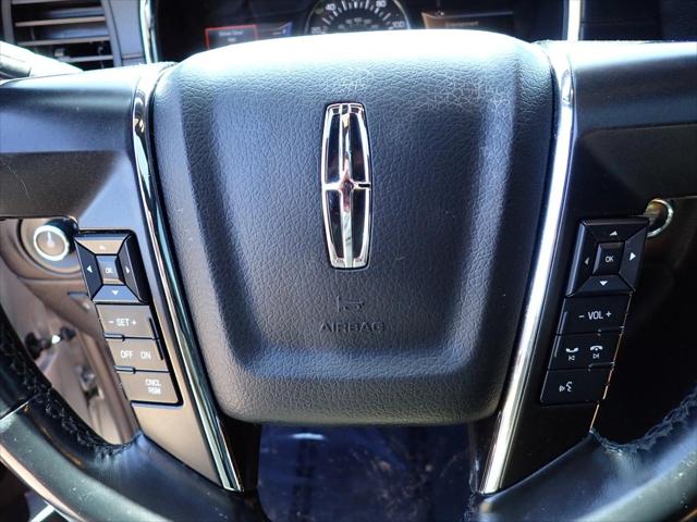 2016 Lincoln Navigator Select