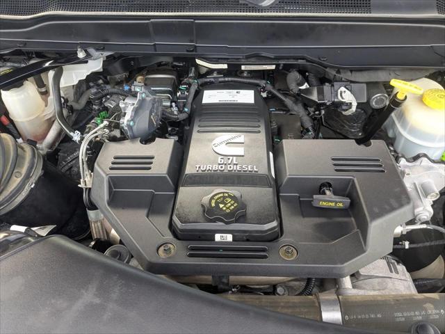 2023 Ram 3500 Limited Mega Cab 4x4 6'4" Box