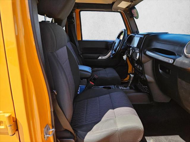 2012 Jeep Wrangler Unlimited Sahara