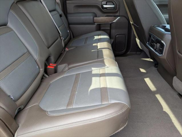 2020 GMC Sierra 2500HD 4WD Crew Cab Long Bed Denali