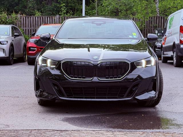 2026 BMW 550e xDrive 2026 BMW 550e xDrive