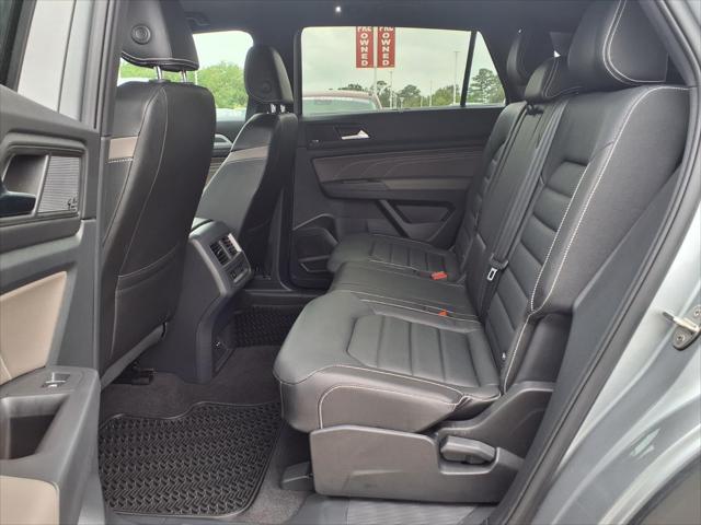 2023 Volkswagen Atlas Cross Sport 3.6L V6 SEL Premium R-Line