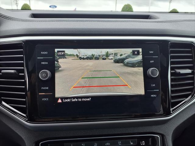 2023 Volkswagen Atlas Cross Sport 3.6L V6 SEL Premium R-Line