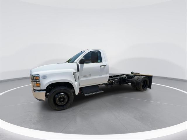 2024 Chevrolet Silverado 6500HD 1WT