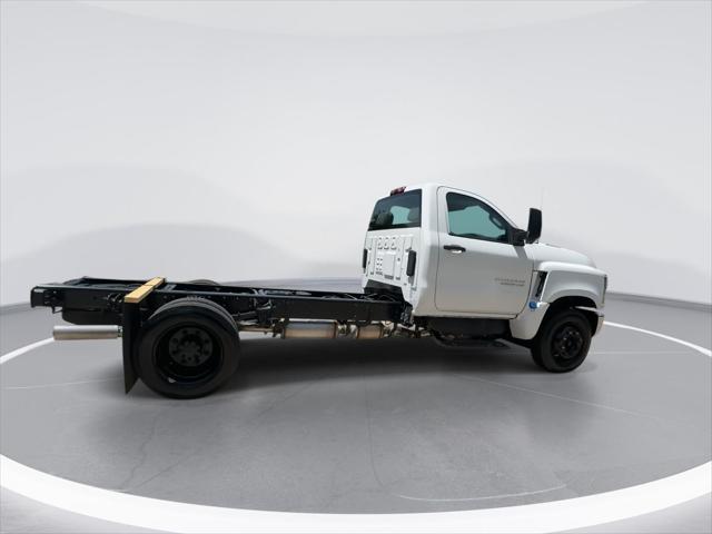 2024 Chevrolet Silverado 6500HD 1WT