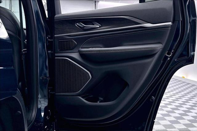 2026 Jeep Grand Cherokee Limited Reserve
