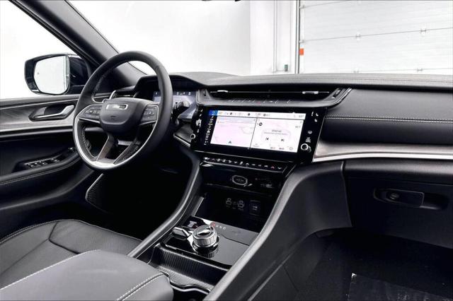 2026 Jeep Grand Cherokee Limited Reserve