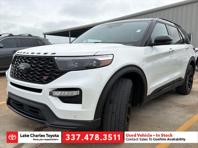 2023 Ford Explorer ST 4WD's photo