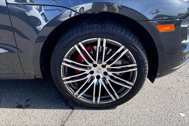 2018 Porsche Macan Turbo
