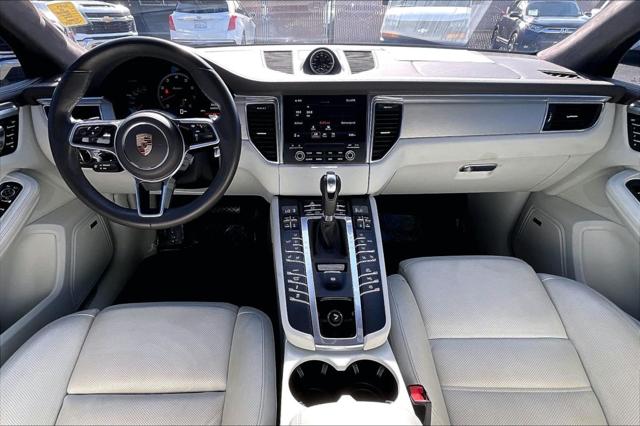 2018 Porsche Macan Turbo