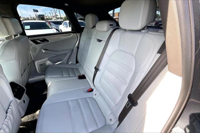 2018 Porsche Macan Turbo