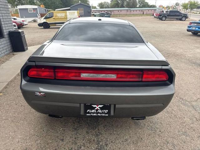2012 Dodge Challenger SXT