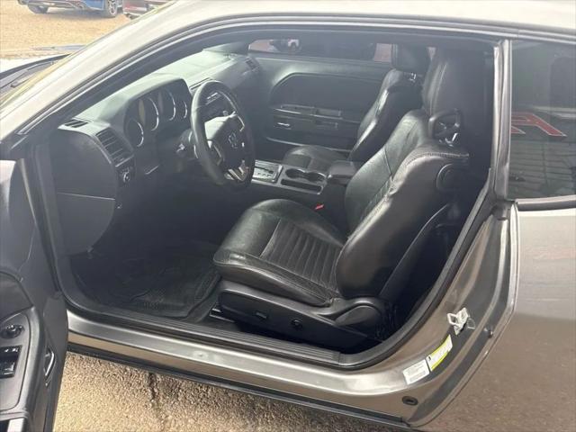 2012 Dodge Challenger SXT