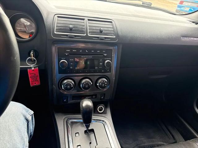 2012 Dodge Challenger SXT